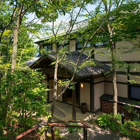 Yufuin Onsen Toshoan Hotell Exteriör bild