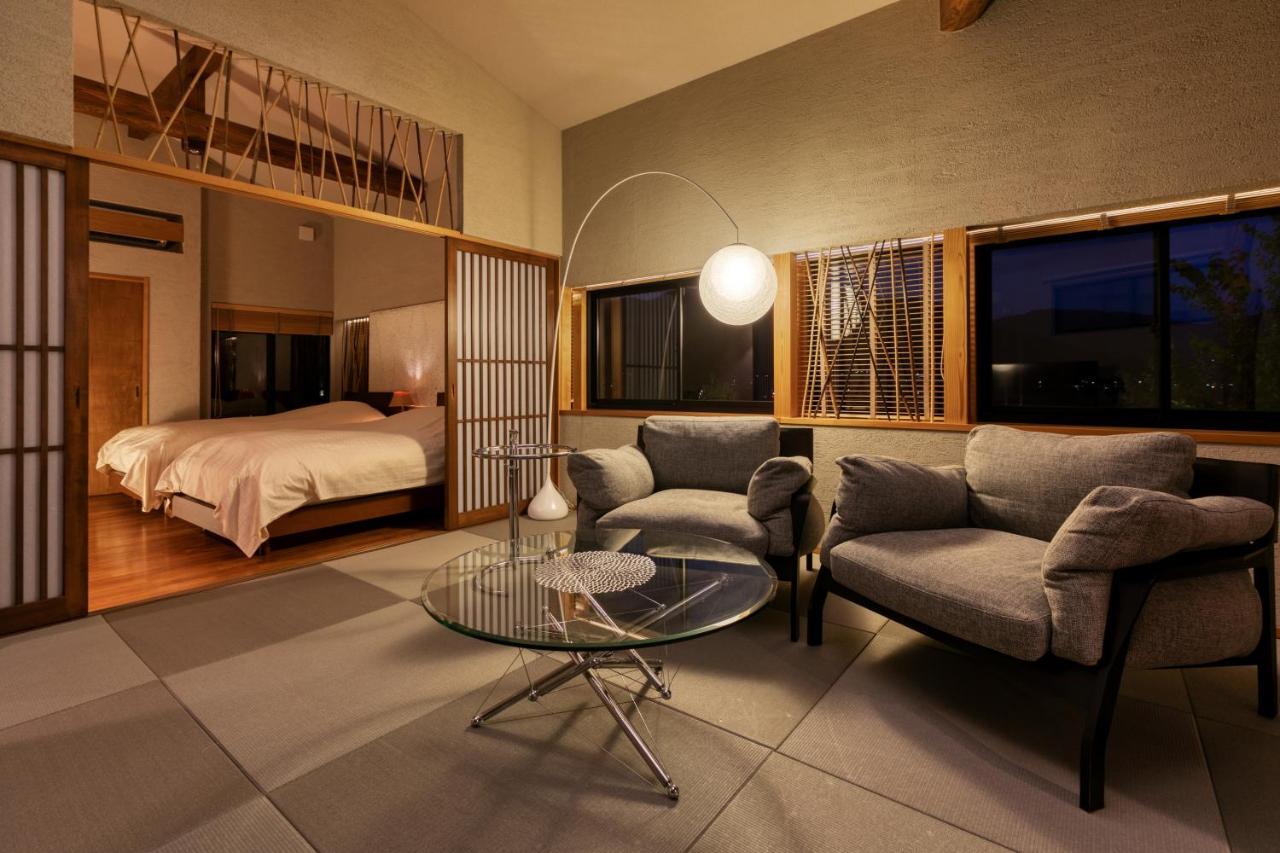 Yufuin Onsen Toshoan Hotell Exteriör bild